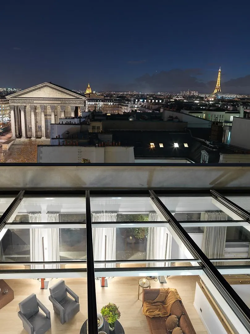 De Pourtales Apartmanhotel 5*