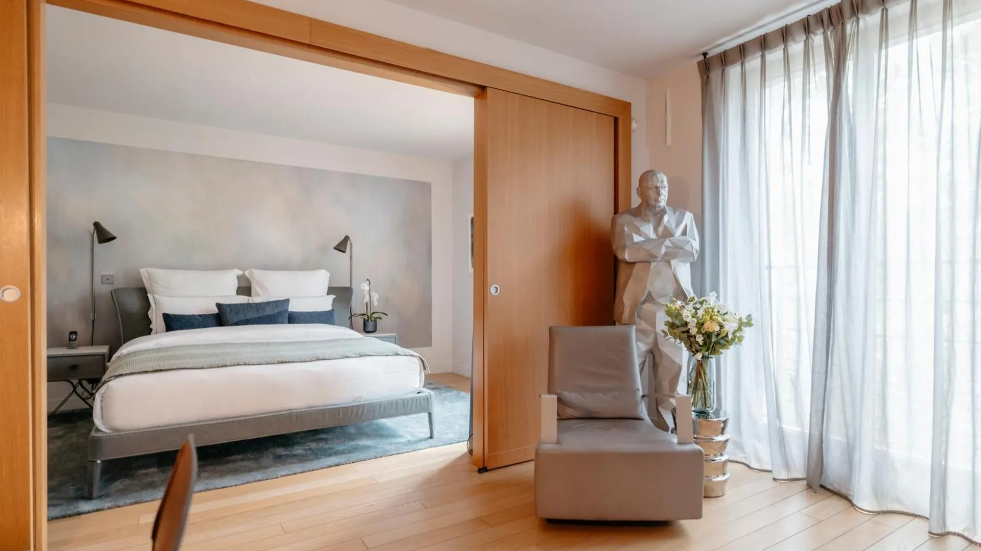 De Pourtales Aparthotel Paris