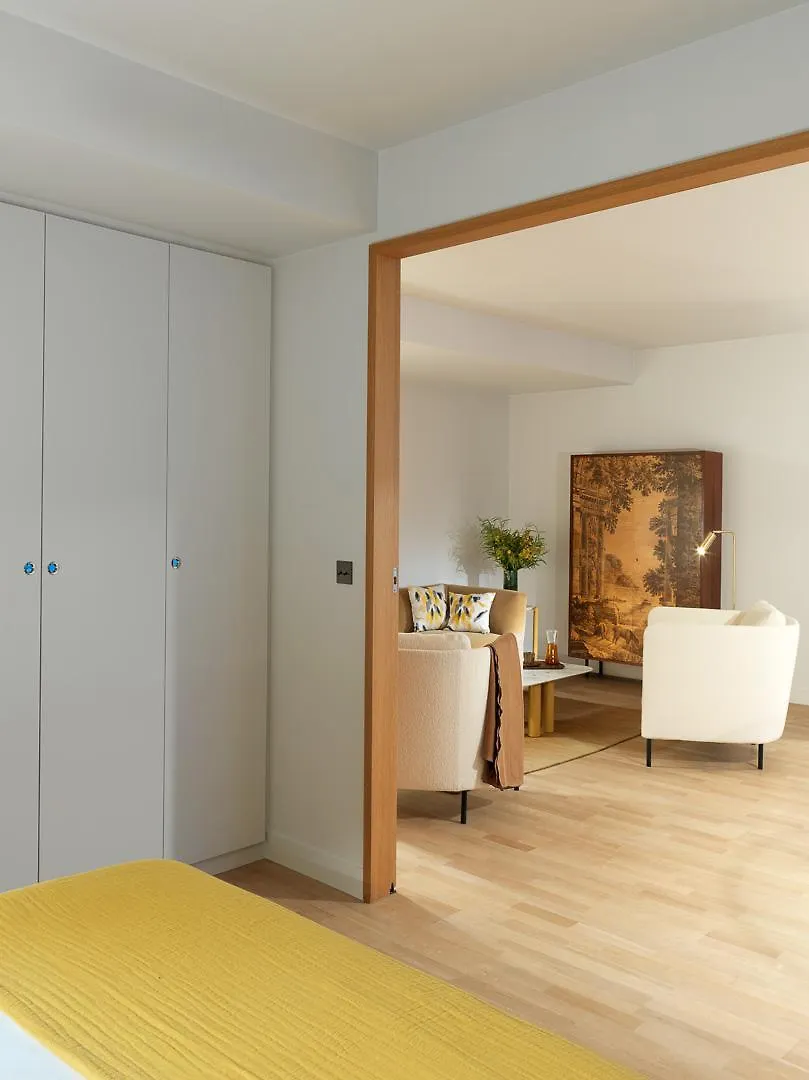 De Pourtales Apartahotel 5*